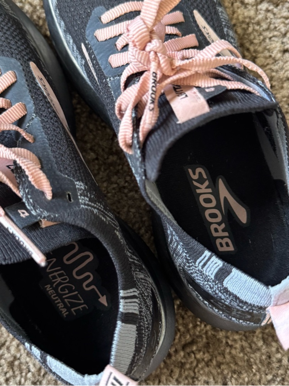 Women's Brooks Levitate 4 running shoes - Picture 7 of 10